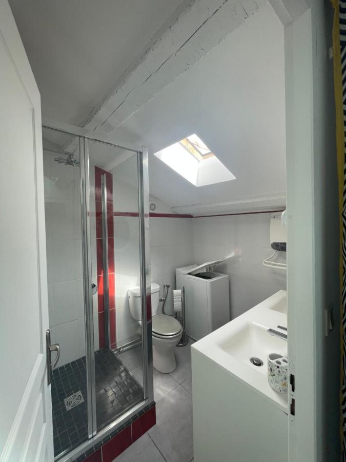 Appartement Climatise Centre-Ville De Narbonne Dans Comble 4 Couchages Экстерьер фото